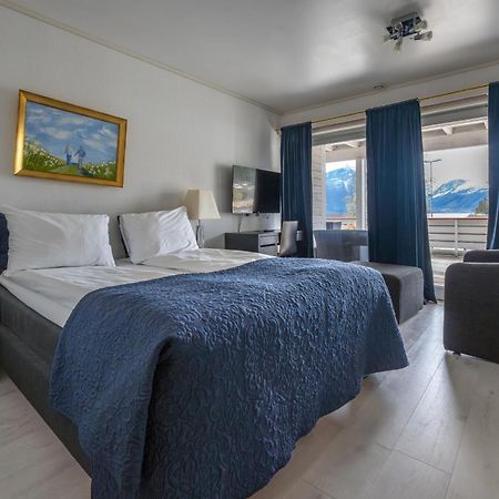 Sunde Fjord Hotel, Free And Easy Parking Solavagen Ngoại thất bức ảnh