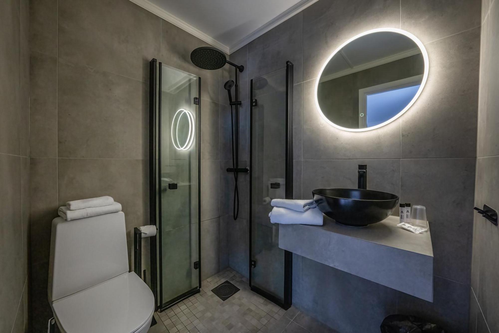 Sunde Fjord Hotel, Free And Easy Parking Solavagen Ngoại thất bức ảnh