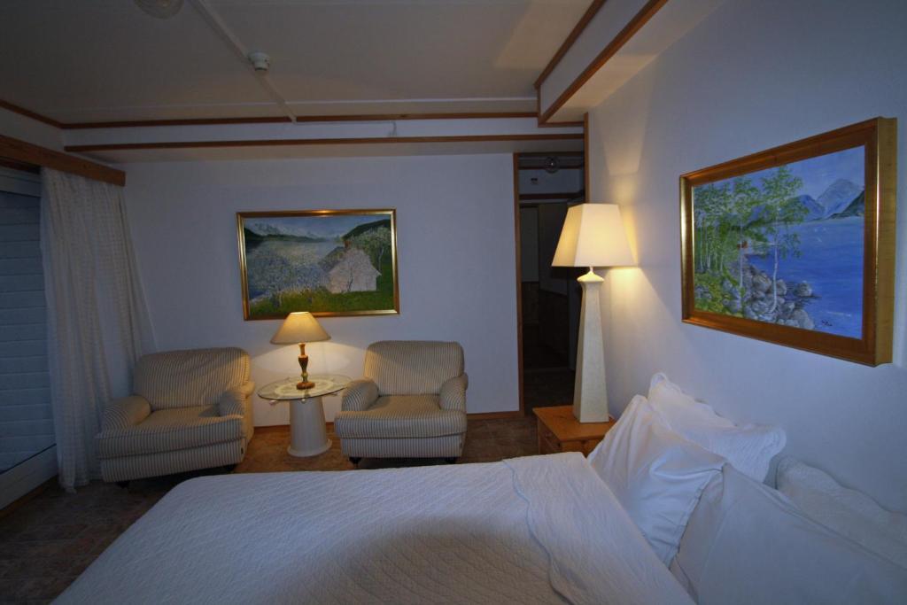 Sunde Fjord Hotel, Free And Easy Parking Solavagen Phòng bức ảnh