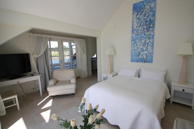 Sunde Fjord Hotel, Free And Easy Parking Solavagen Phòng bức ảnh