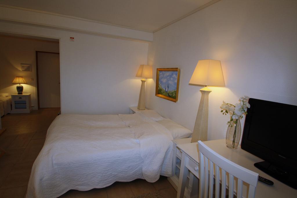 Sunde Fjord Hotel, Free And Easy Parking Solavagen Ngoại thất bức ảnh